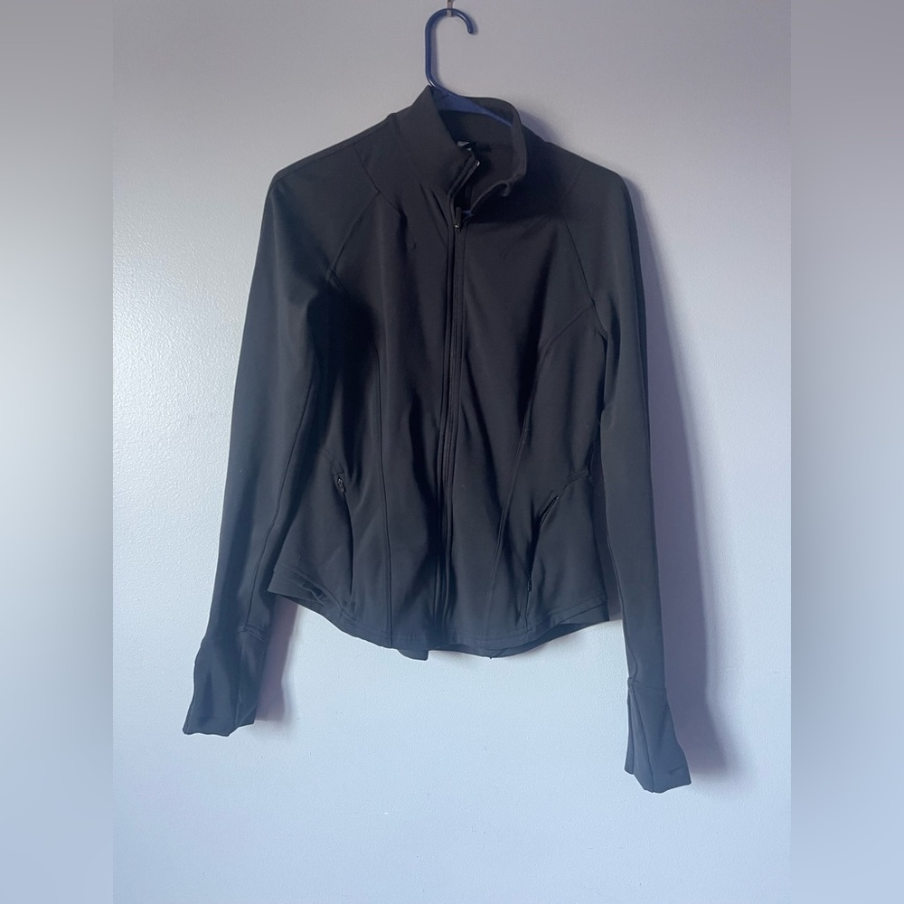 Lululemon Women's Black define nulu zip up jacket 8